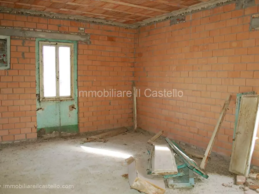 Immagine 13 di Villetta a schiera in vendita  a Castiglione Del Lago