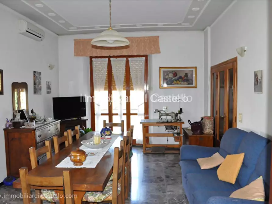 Immagine 1 di Appartamento in vendita  in macchie a Castiglione Del Lago