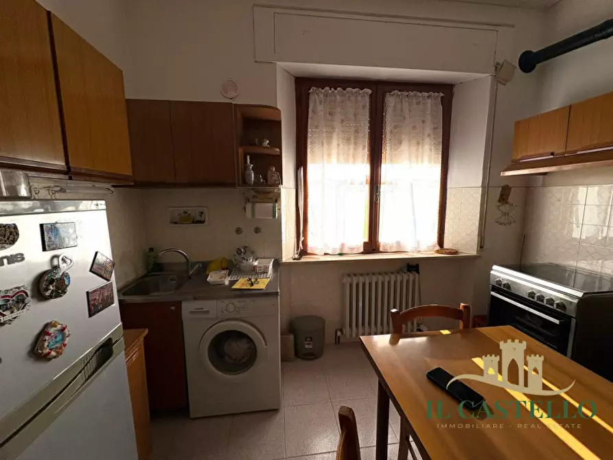 Immagine 3 di Appartamento in vendita  in Macchie a Castiglione Del Lago