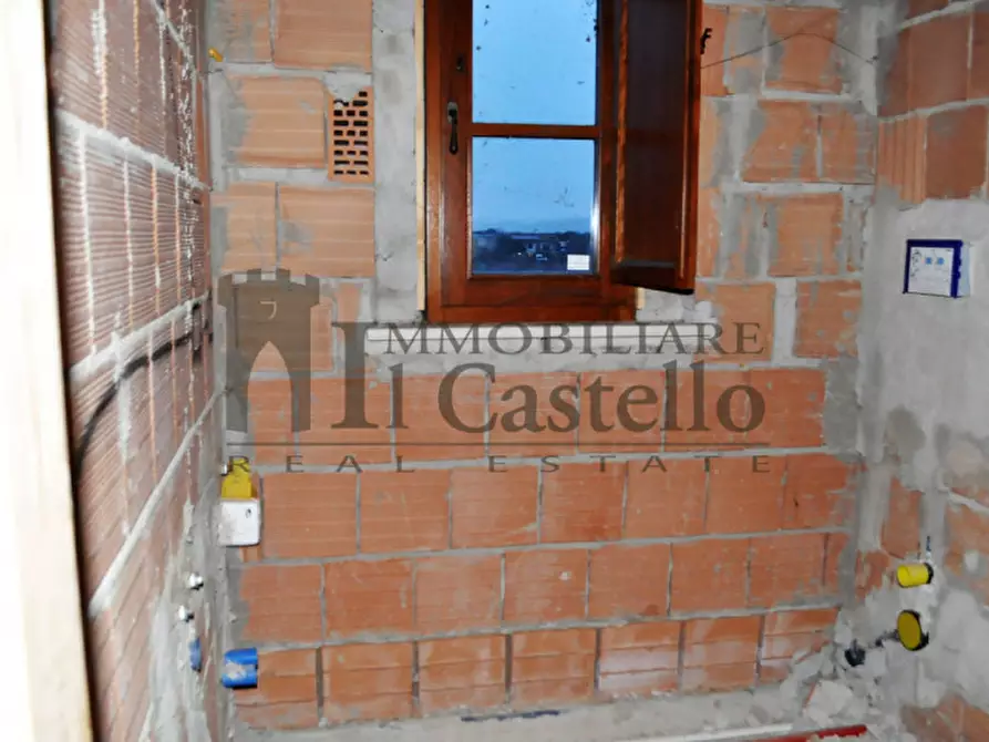 Immagine 3 di Appartamento in vendita  in ViA FERMI a Castiglione Del Lago