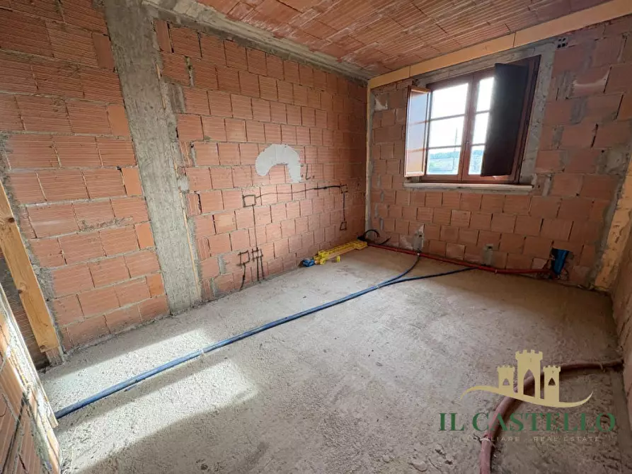 Immagine 6 di Appartamento in vendita  in ViA FERMI a Castiglione Del Lago