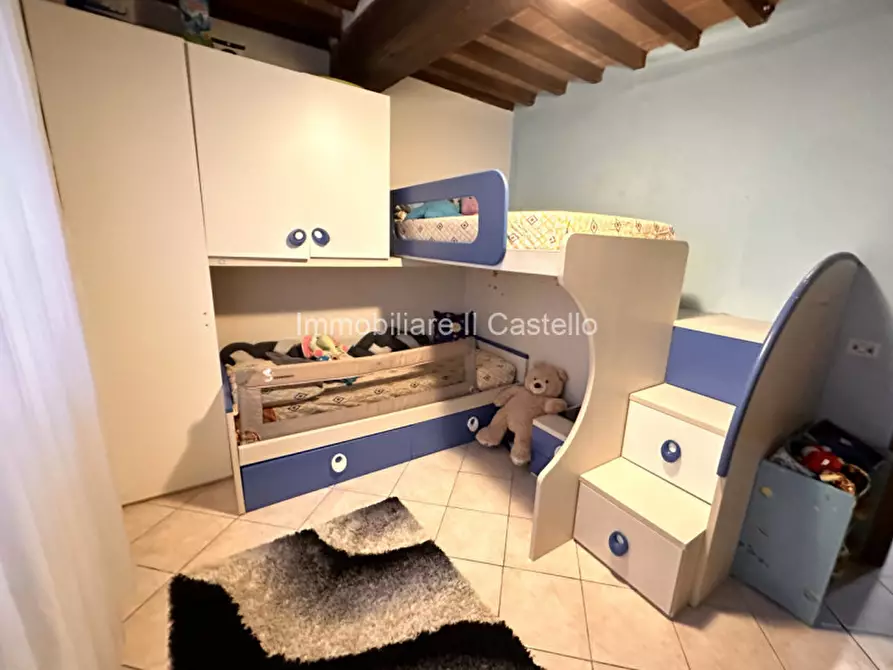 Immagine 30 di Casa bifamiliare in vendita  in VIA NAPOLI a Castiglione Del Lago