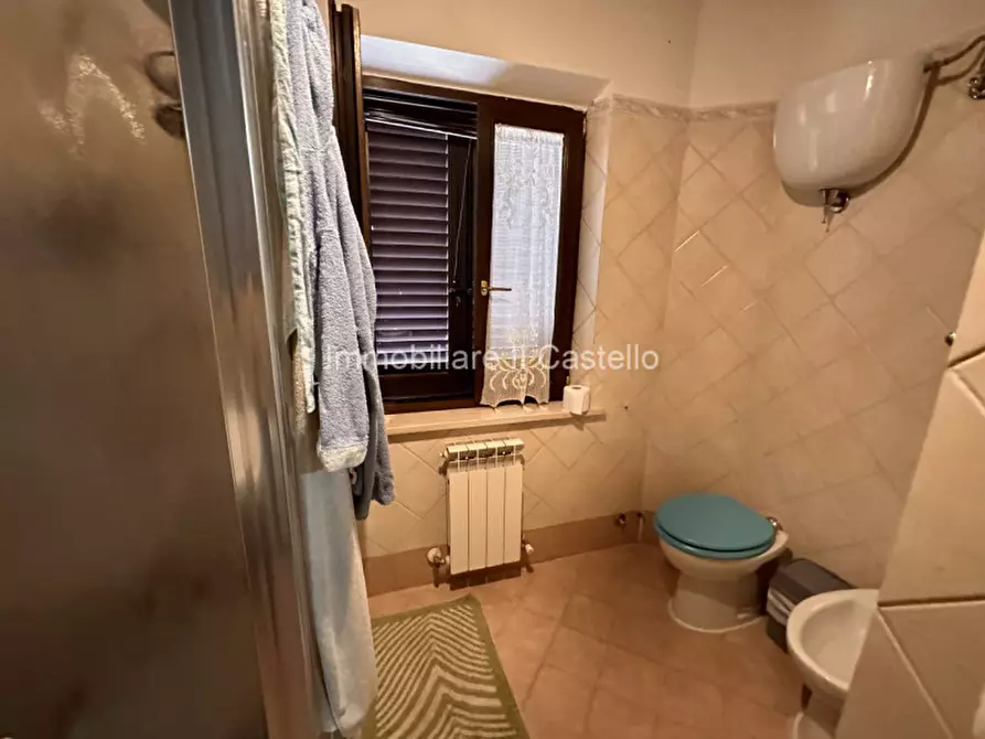 Immagine 34 di Casa bifamiliare in vendita  in VIA NAPOLI a Castiglione Del Lago