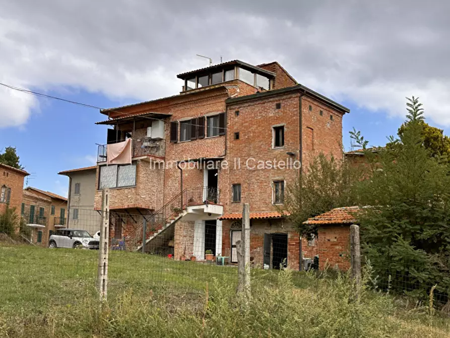 Immagine 37 di Casa bifamiliare in vendita  in VIA NAPOLI a Castiglione Del Lago