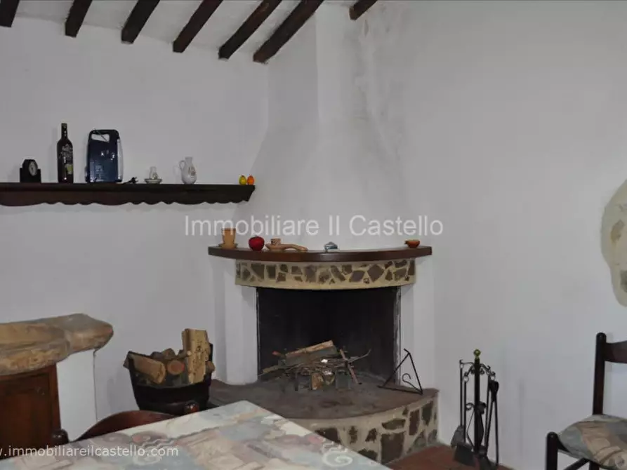 Immagine 12 di Villetta a schiera in vendita  in Vocabolo Le Balze a Paciano