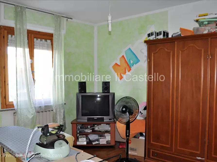 Immagine 8 di Appartamento in vendita  in Via Petrarca, 14 a Castiglione Del Lago