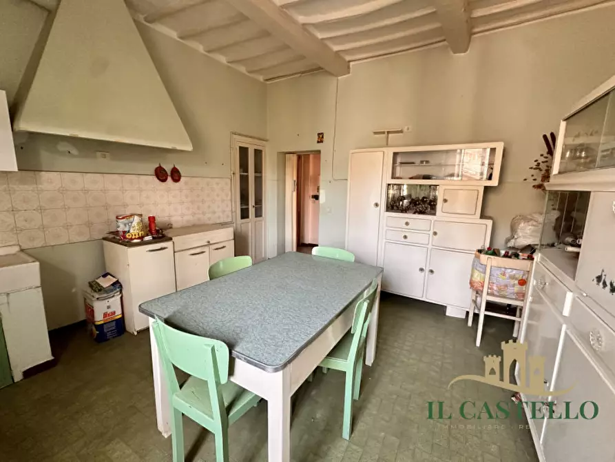 Immagine 4 di Appartamento in vendita  in Via Vittorio Emanuele a Castiglione Del Lago