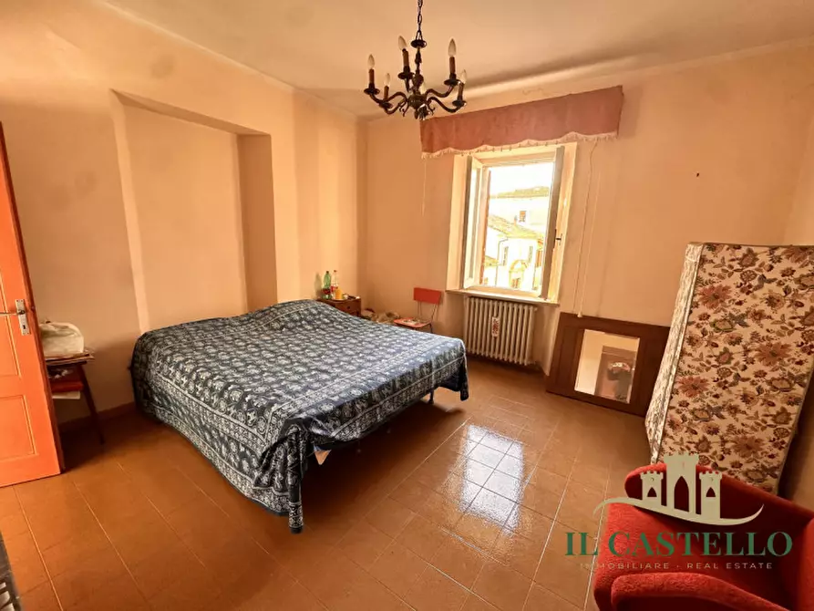 Immagine 5 di Appartamento in vendita  in Via Vittorio Emanuele a Castiglione Del Lago