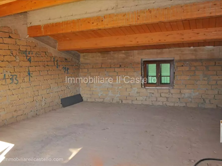 Immagine 2 di Appartamento in vendita  in Via Toscana a Castiglione Del Lago