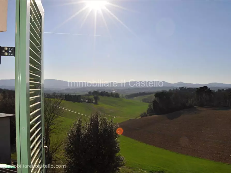 Immagine 5 di Appartamento in vendita  in Via Toscana a Castiglione Del Lago