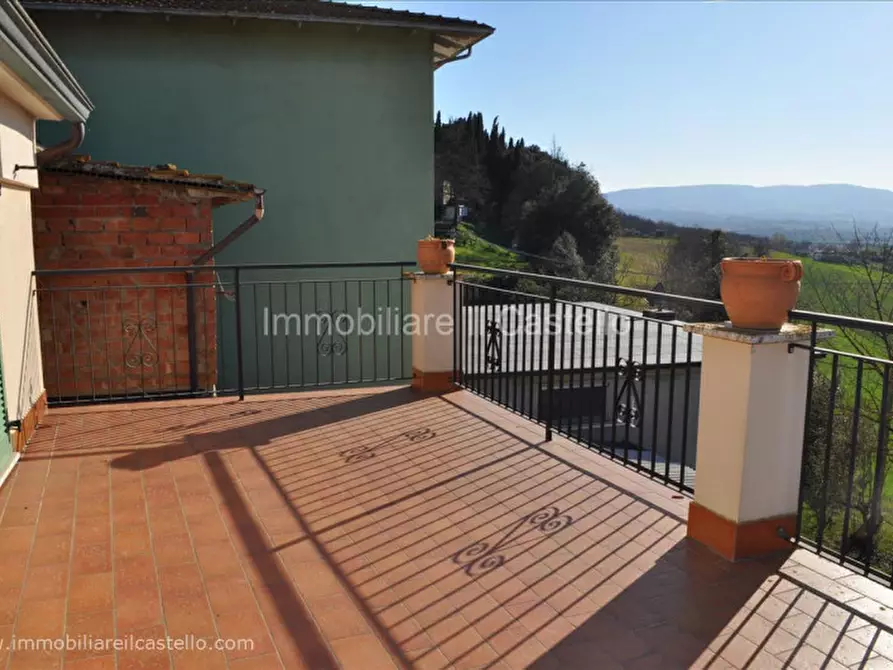 Immagine 9 di Appartamento in vendita  in Via Toscana a Castiglione Del Lago