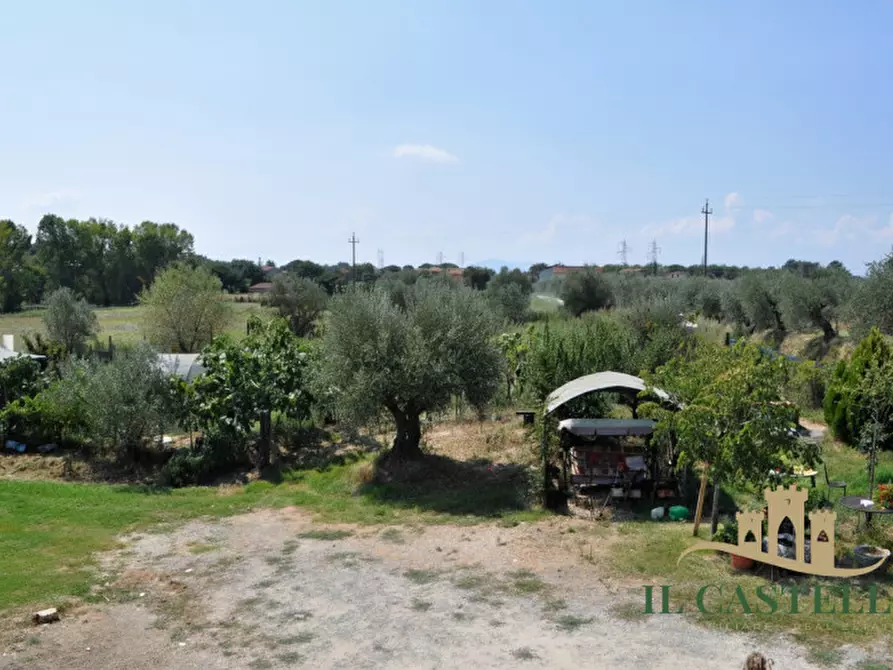 Immagine 2 di Appartamento in vendita  in Località Nonni a Castiglione Del Lago