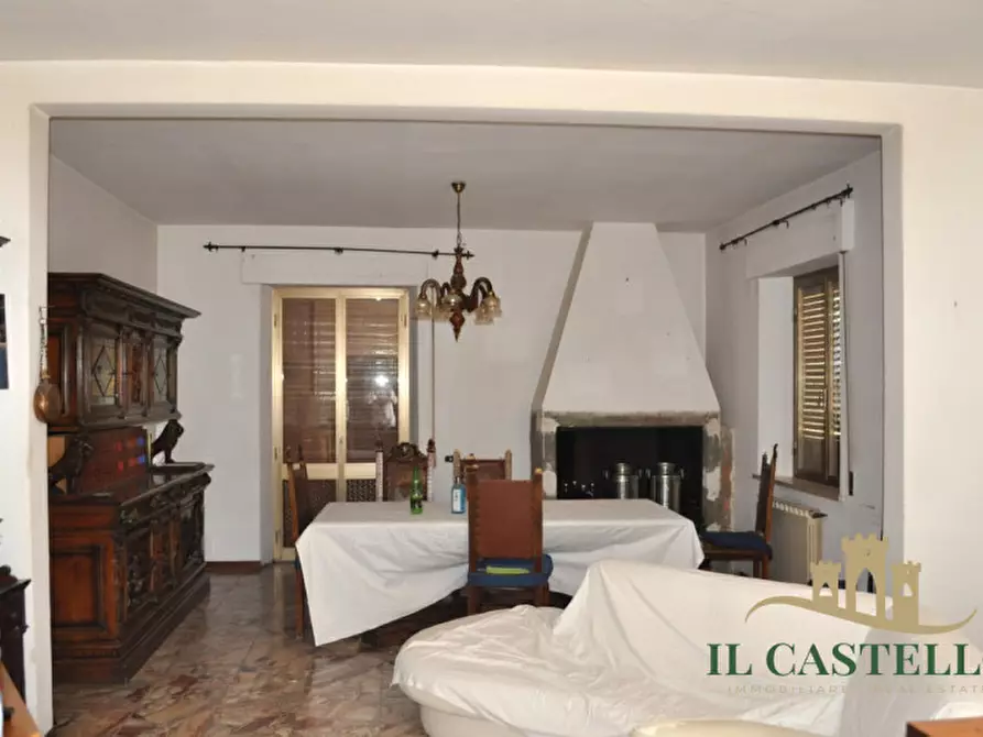 Immagine 4 di Appartamento in vendita  in Località Nonni a Castiglione Del Lago