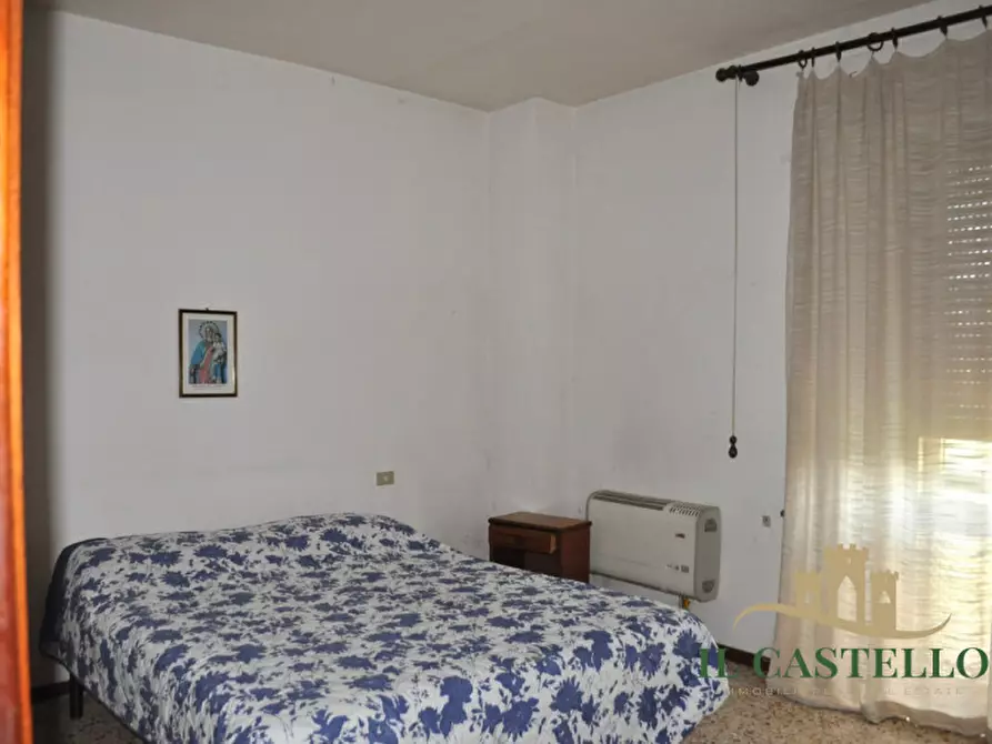 Immagine 9 di Appartamento in vendita  in Località Nonni a Castiglione Del Lago