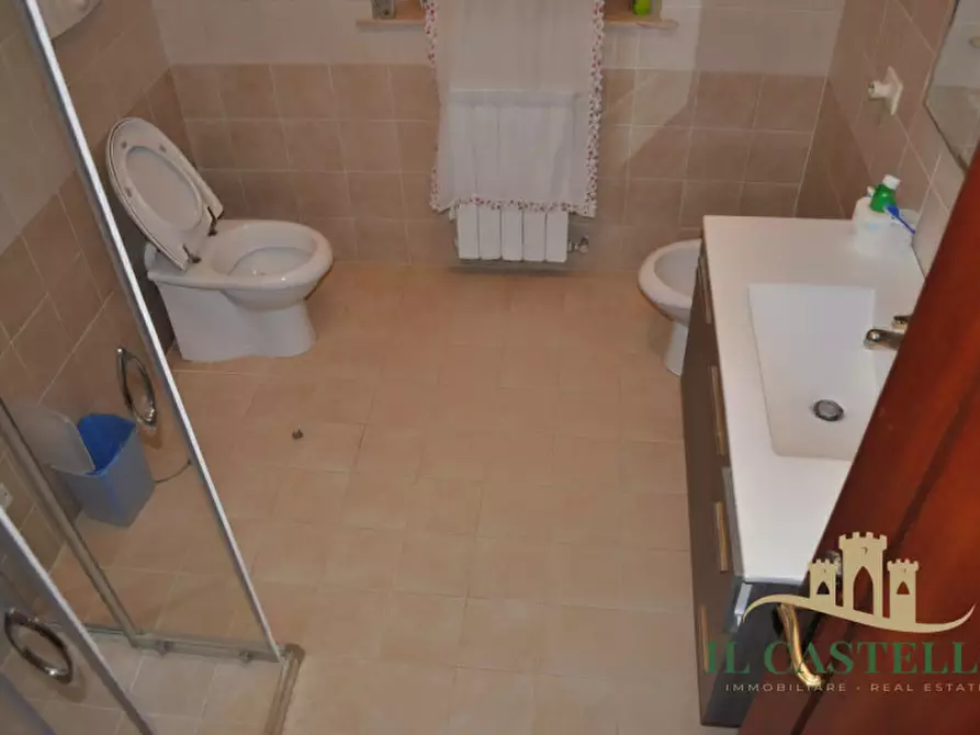 Immagine 12 di Appartamento in vendita  in Località Nonni a Castiglione Del Lago