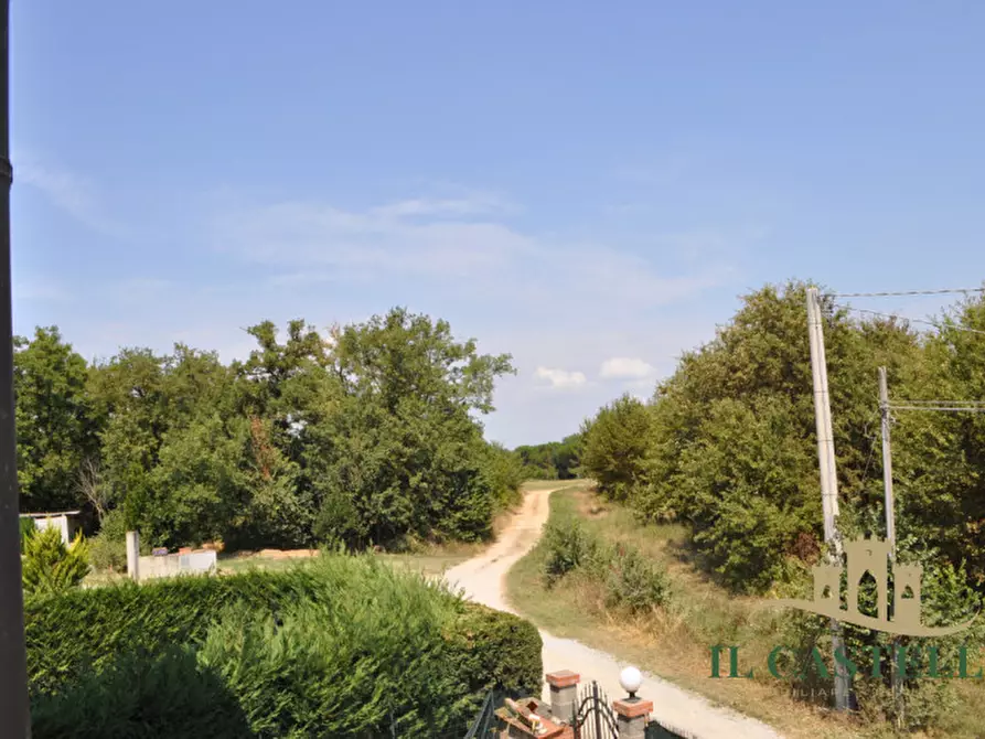Immagine 16 di Appartamento in vendita  in Località Nonni a Castiglione Del Lago