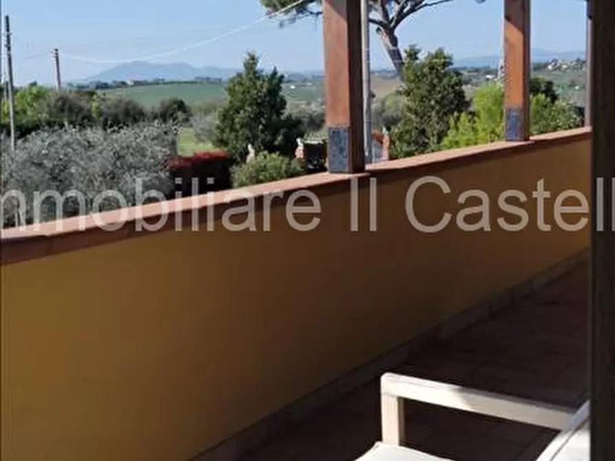 Immagine 19 di Villa in vendita  in VIA VITELLINO a Castiglione Del Lago
