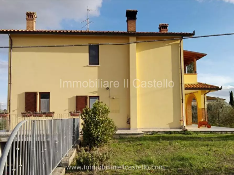Immagine 21 di Villa in vendita  in VIA VITELLINO a Castiglione Del Lago