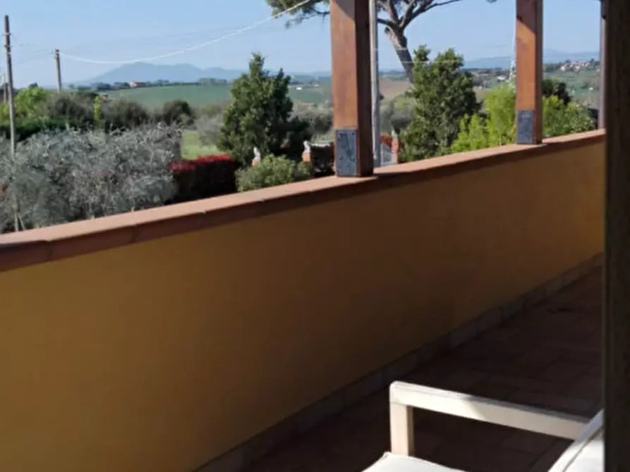 Immagine 25 di Villa in vendita  in VIA VITELLINO a Castiglione Del Lago