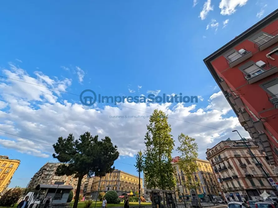 Immagine 7 di Negozio in vendita  in Piazza Nazionale a Napoli