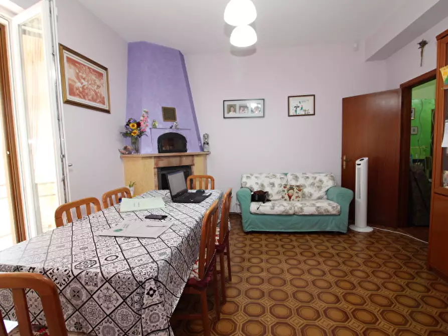 Immagine 1 di Appartamento in vendita  a Arcevia