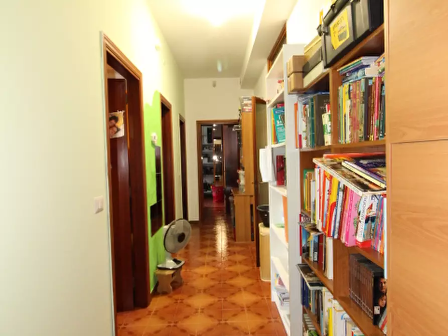 Immagine 12 di Appartamento in vendita  a Arcevia