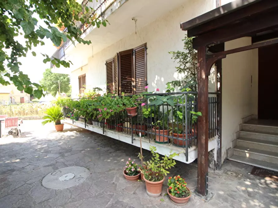 Immagine 19 di Appartamento in vendita  a Arcevia