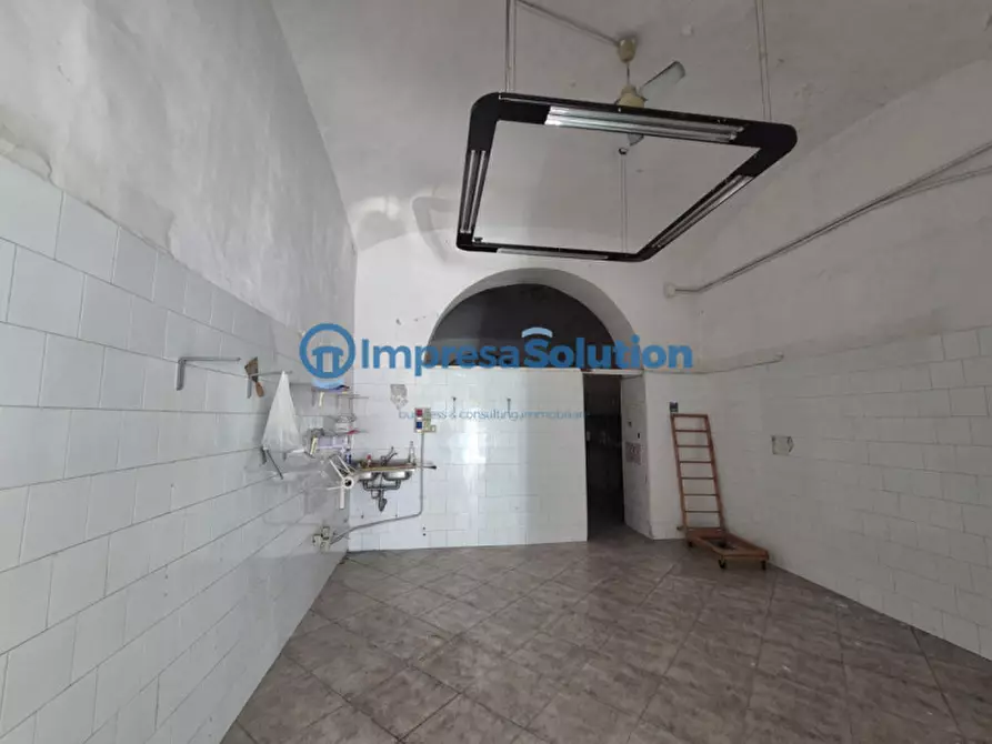 Immagine 3 di Negozio in affitto  in Via Nuova Poggioreale a Napoli