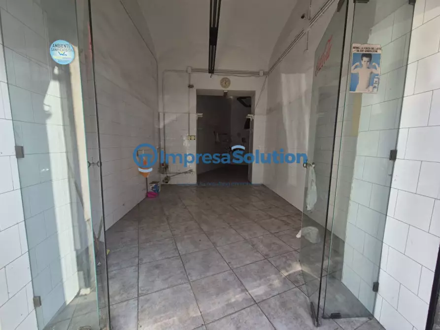 Immagine 6 di Negozio in affitto  in Via Nuova Poggioreale a Napoli