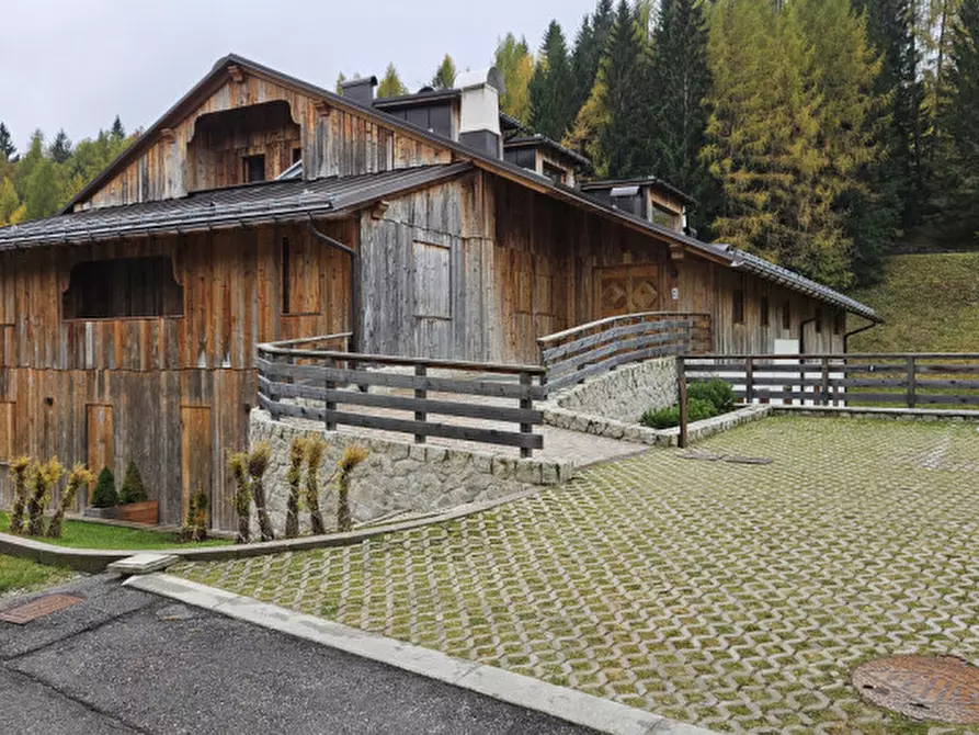 Immagine 16 di Appartamento in vendita  in Strada Statale Alemagna a Cortina D'ampezzo