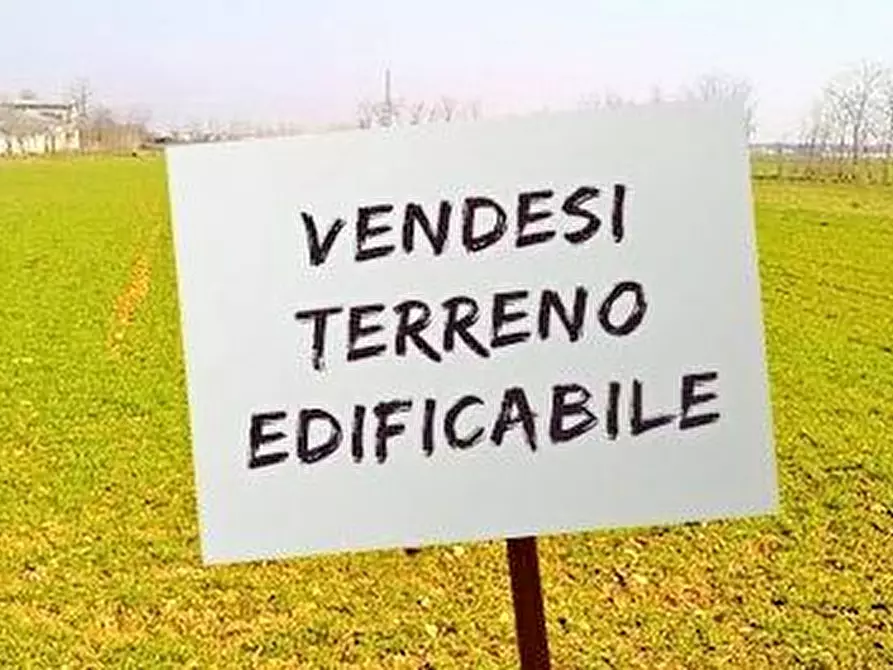 Immagine 2 di Terreno in vendita  in via San Pio X 34/a a Castelfranco Veneto