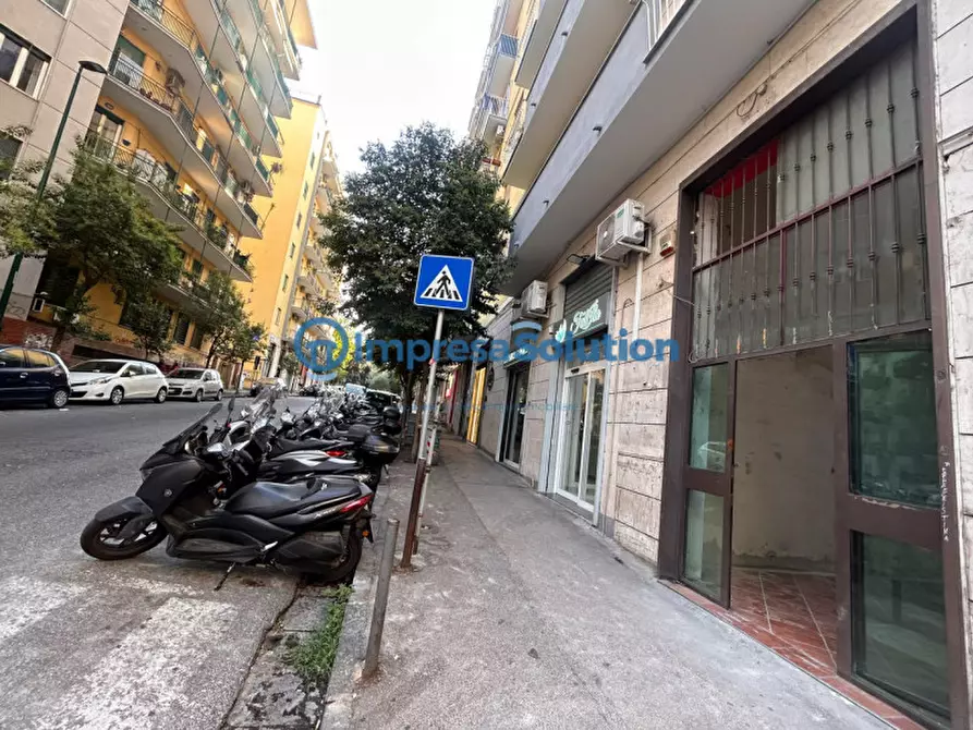 Immagine 5 di Negozio in affitto  in Via Giuseppe Orsi a Napoli