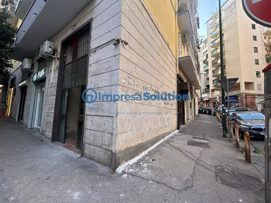 Immagine 7 di Negozio in affitto  in Via Giuseppe Orsi a Napoli