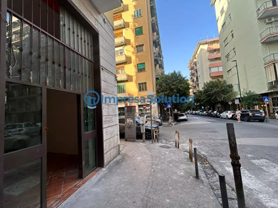 Immagine 8 di Negozio in affitto  in Via Giuseppe Orsi a Napoli
