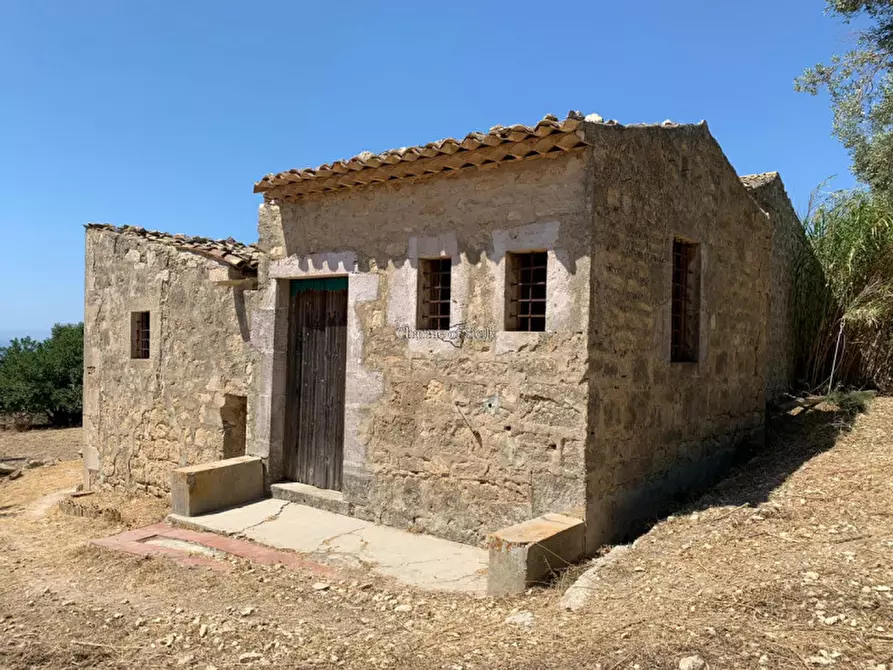 Immagine 11 di Rustico / casale in vendita  in Strada Provinciale 56 a Scicli