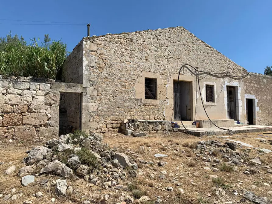 Immagine 13 di Rustico / casale in vendita  in Strada Provinciale 56 a Scicli