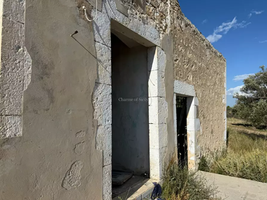 Immagine 30 di Rustico / casale in vendita  in Strada Provinciale 56 a Scicli