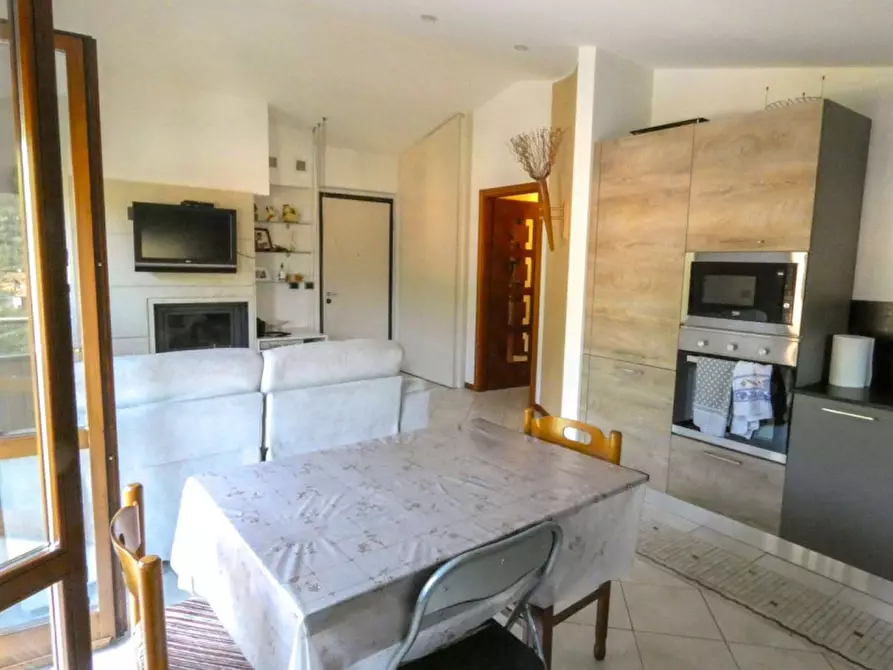 Immagine 1 di Appartamento in vendita  in via Brandani a Piobbico