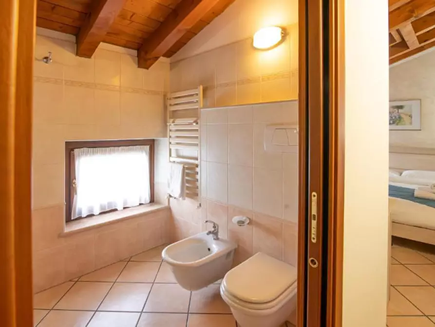 Immagine 4 di Bed & Breakfast in vendita  in Via caterina Bon brenzoni a Mozzecane