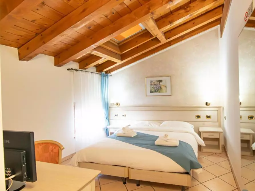 Immagine 12 di Bed & Breakfast in vendita  in Via caterina Bon brenzoni a Mozzecane