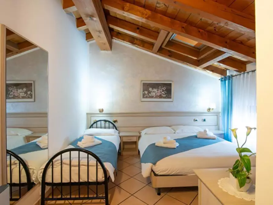 Immagine 13 di Bed & Breakfast in vendita  in Via caterina Bon brenzoni a Mozzecane