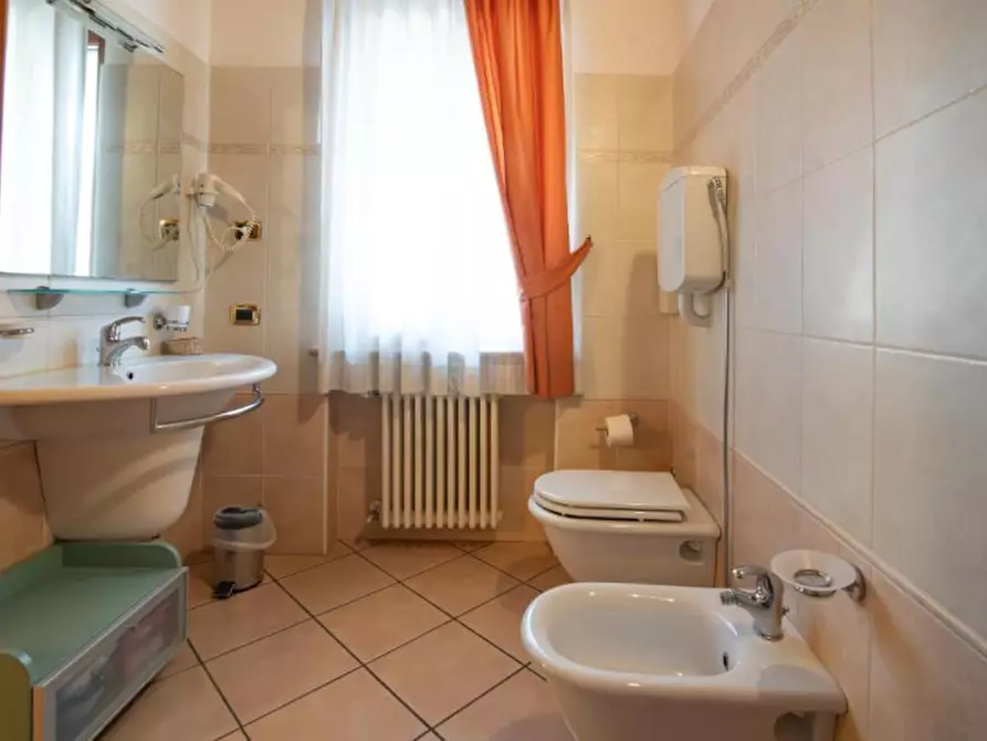 Immagine 15 di Bed & Breakfast in vendita  in Via caterina Bon brenzoni a Mozzecane