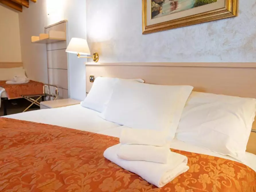 Immagine 18 di Bed & Breakfast in vendita  in Via caterina Bon brenzoni a Mozzecane