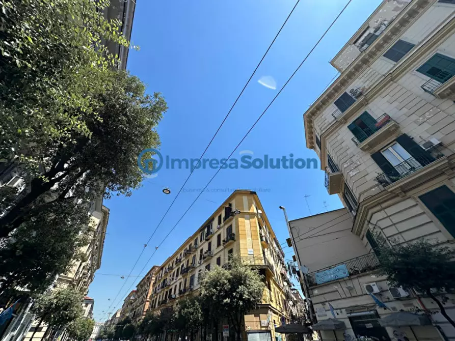 Immagine 2 di Negozio in vendita  in Corso Giuseppe Garibaldi 121 a Napoli