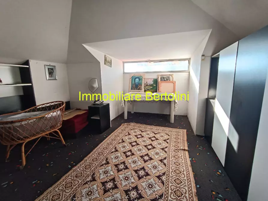 Immagine 38 di Villa in vendita  in centro a San Remo