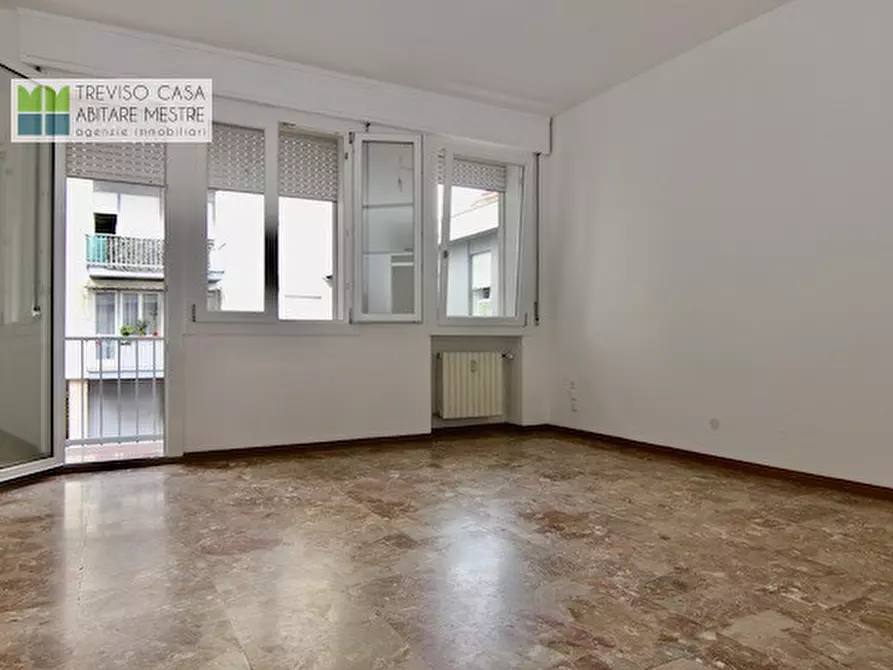 Immagine 1 di Appartamento in affitto  in Viale IV Novembre a Treviso