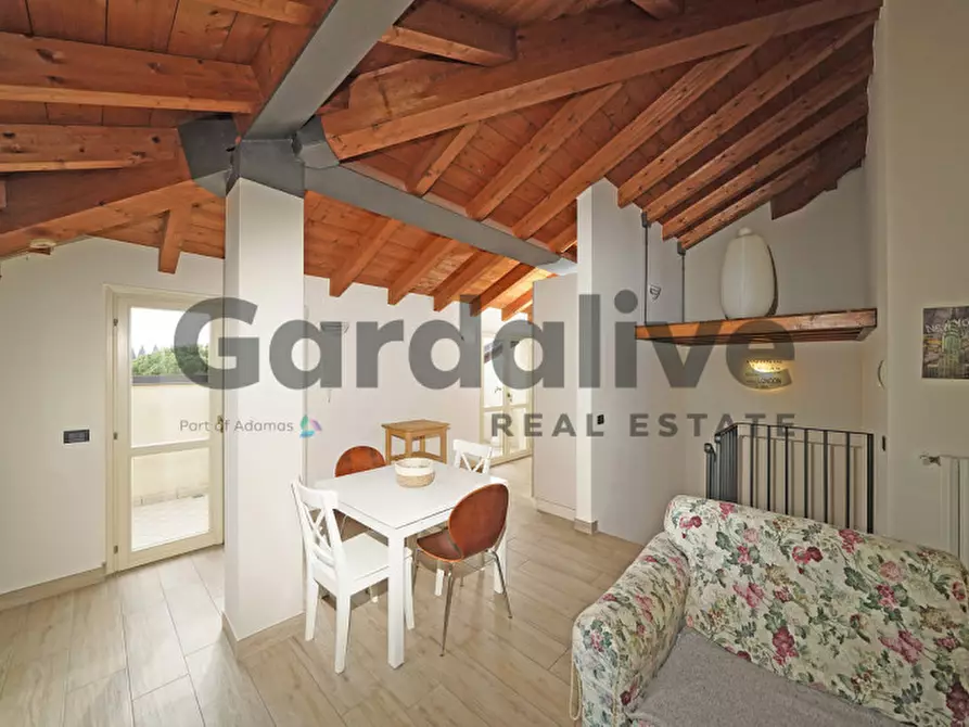 Immagine 6 di Appartamento in vendita  in Via Italo Barbieri a Padenghe Sul Garda