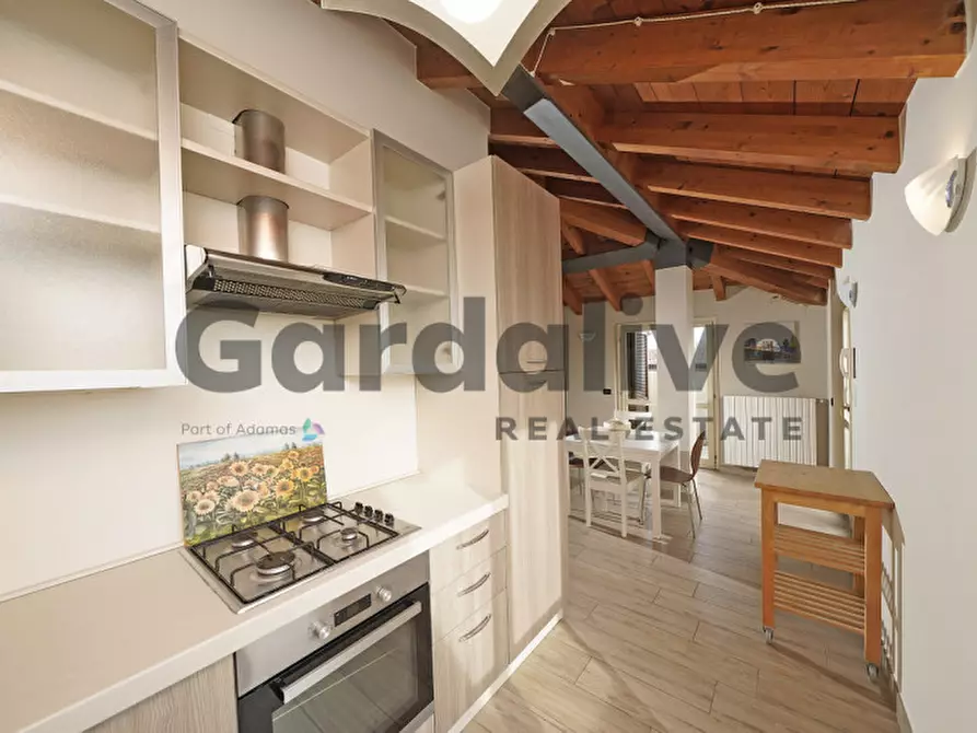 Immagine 9 di Appartamento in vendita  in Via Italo Barbieri a Padenghe Sul Garda