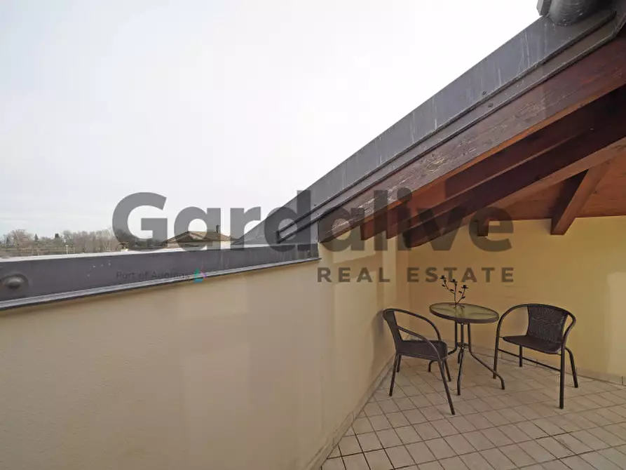 Immagine 15 di Appartamento in vendita  in Via Italo Barbieri a Padenghe Sul Garda