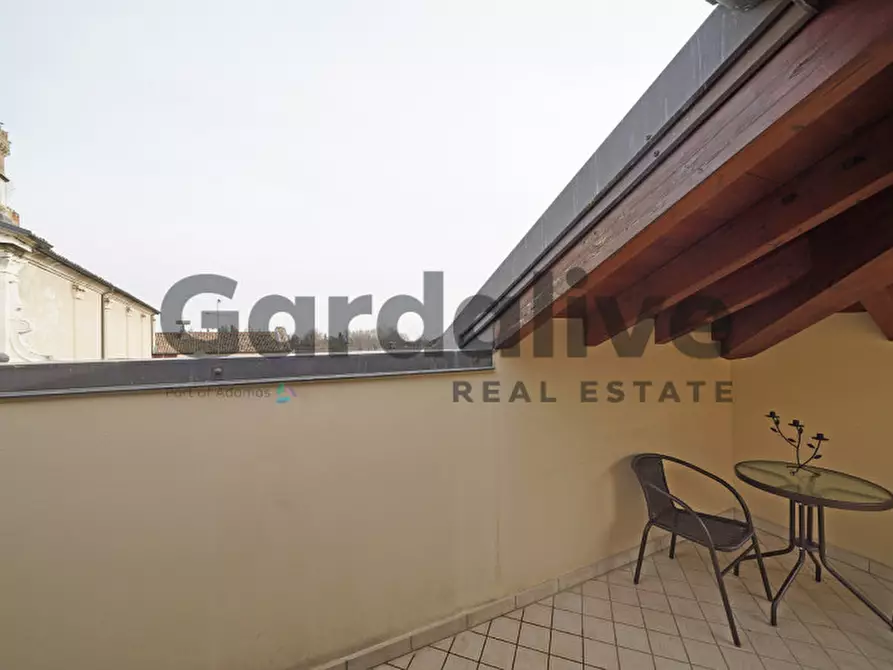 Immagine 18 di Appartamento in vendita  in Via Italo Barbieri a Padenghe Sul Garda